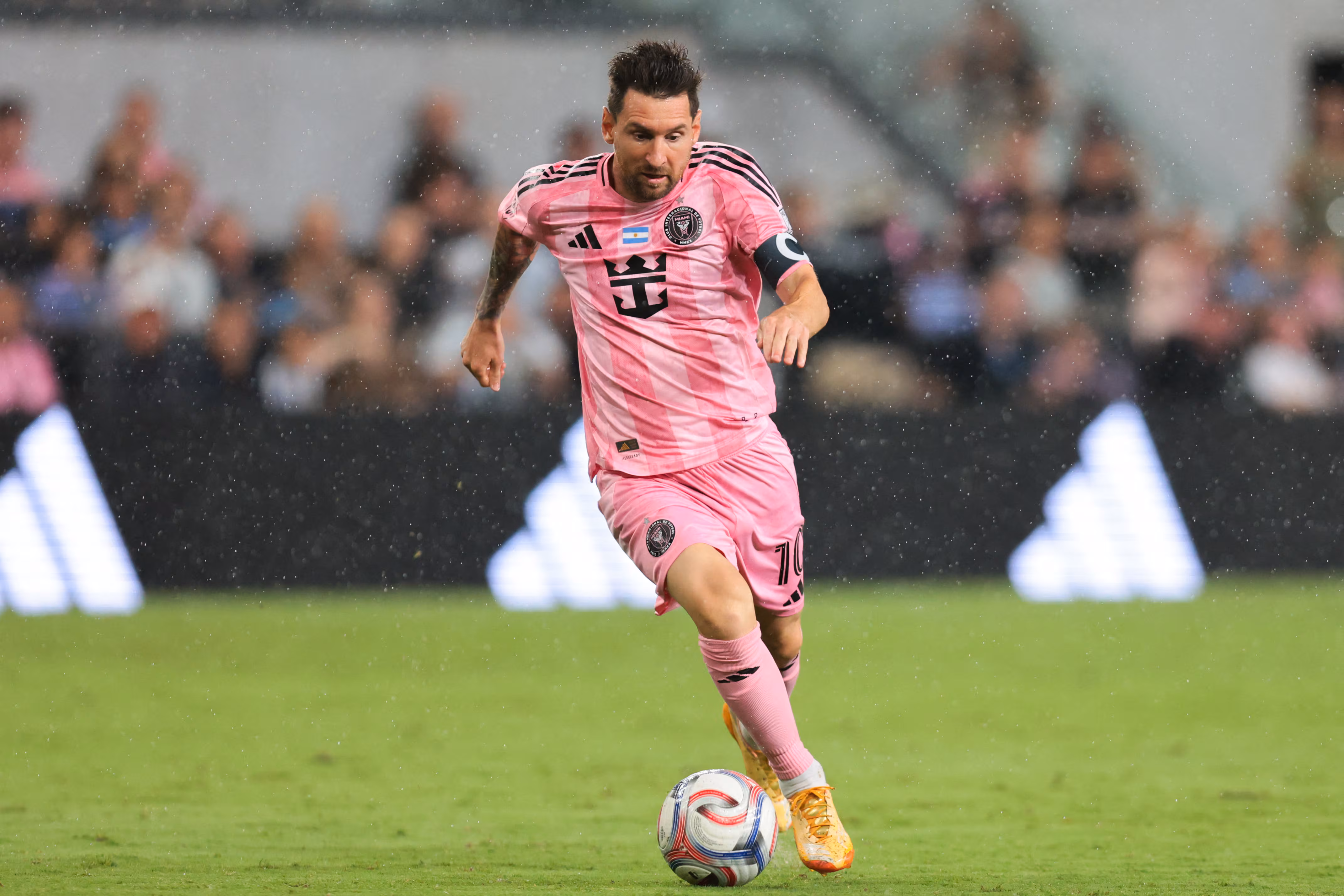 Messi Injury Scare Overshadows Inter Miami Thriller Ahead of World Cup